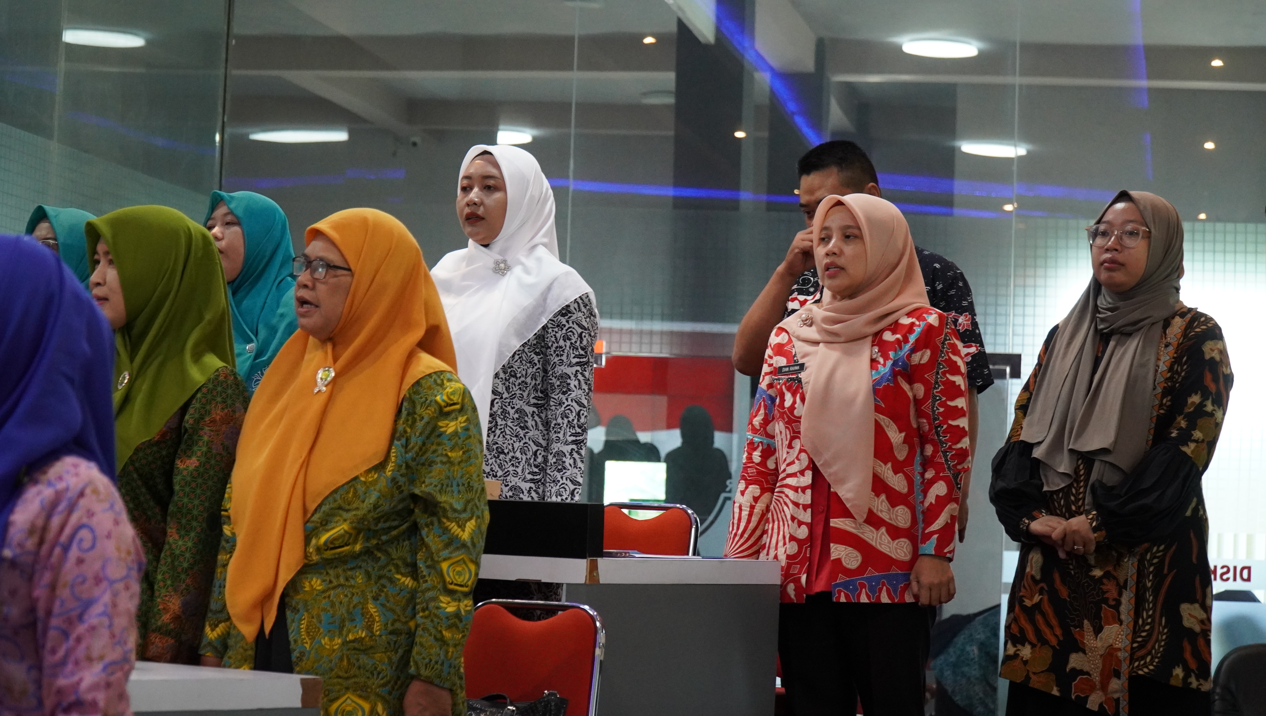 5 Desember 2025 - Sosialisasi Penguatan Literasi Digital bagi Perempuan Kota Blitar di Ruang ISC Diskominfotik