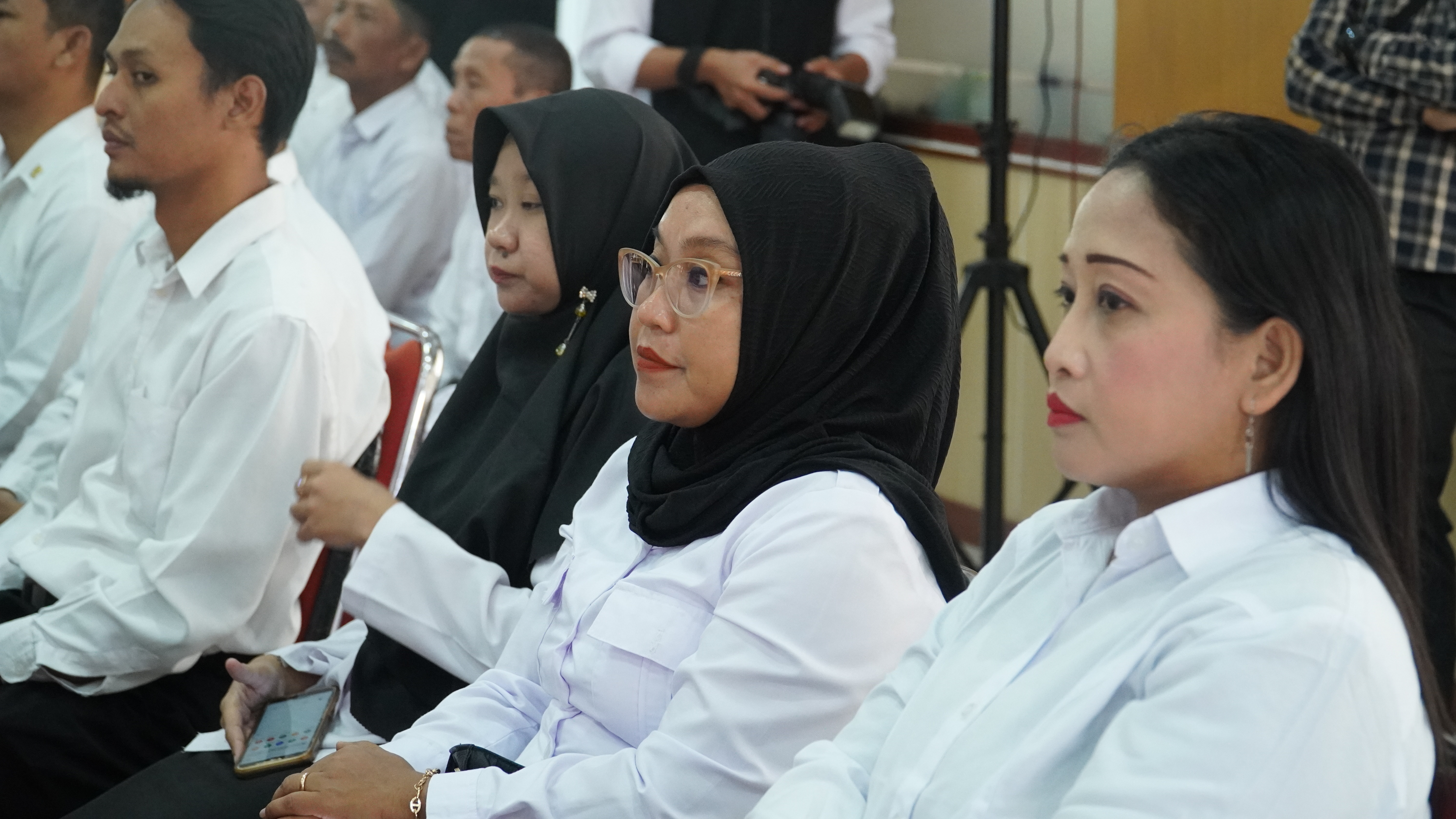 30 April 2025 - Penyerahan SK CPNS dan PPPK