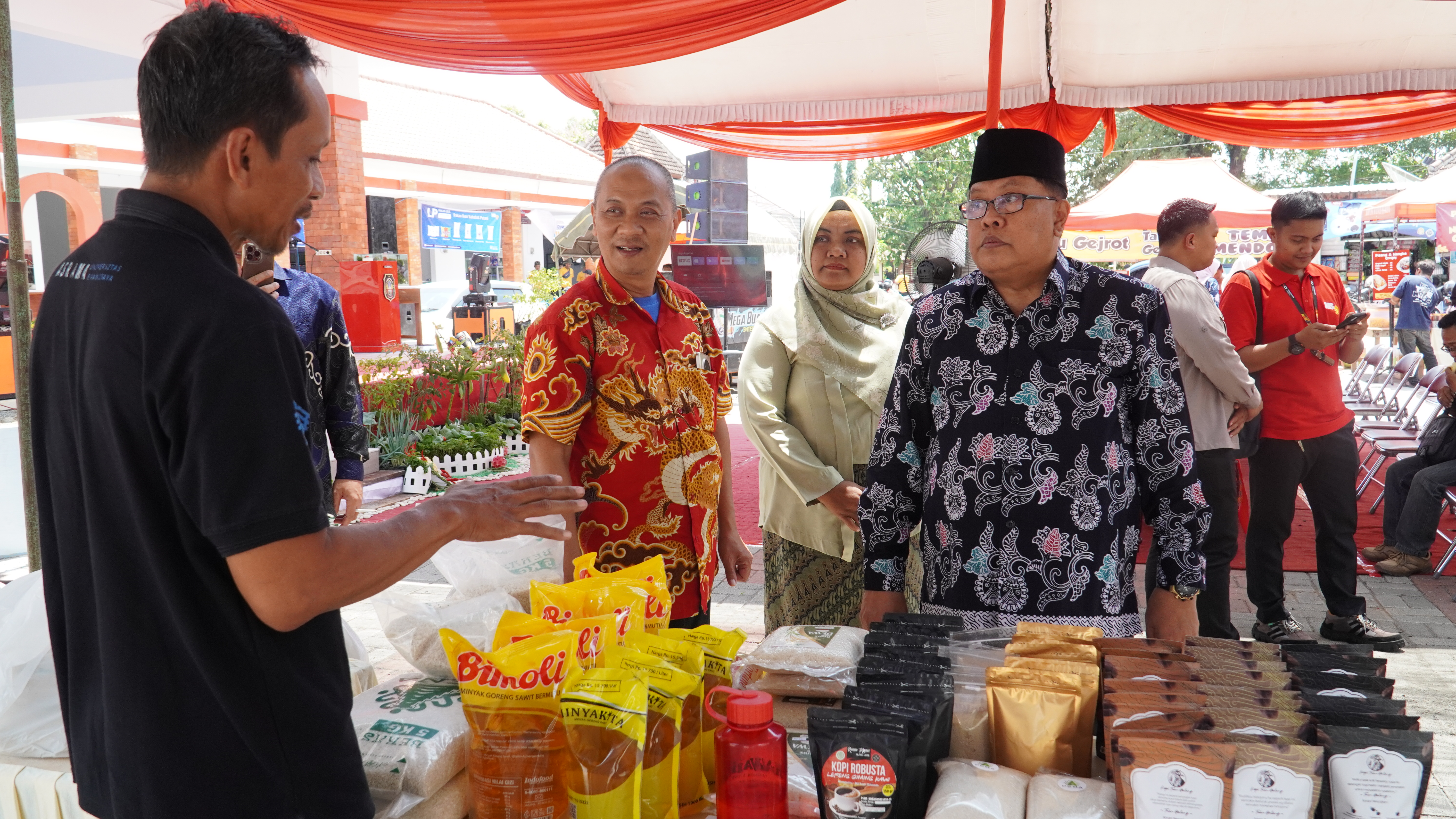 15 Februari 2025 -  Launching SUKHOI ( Sentral Usaha Ikan Hias &amp;amp; Koi ) di Pasar Ikan Utara Stadion Suprijadi