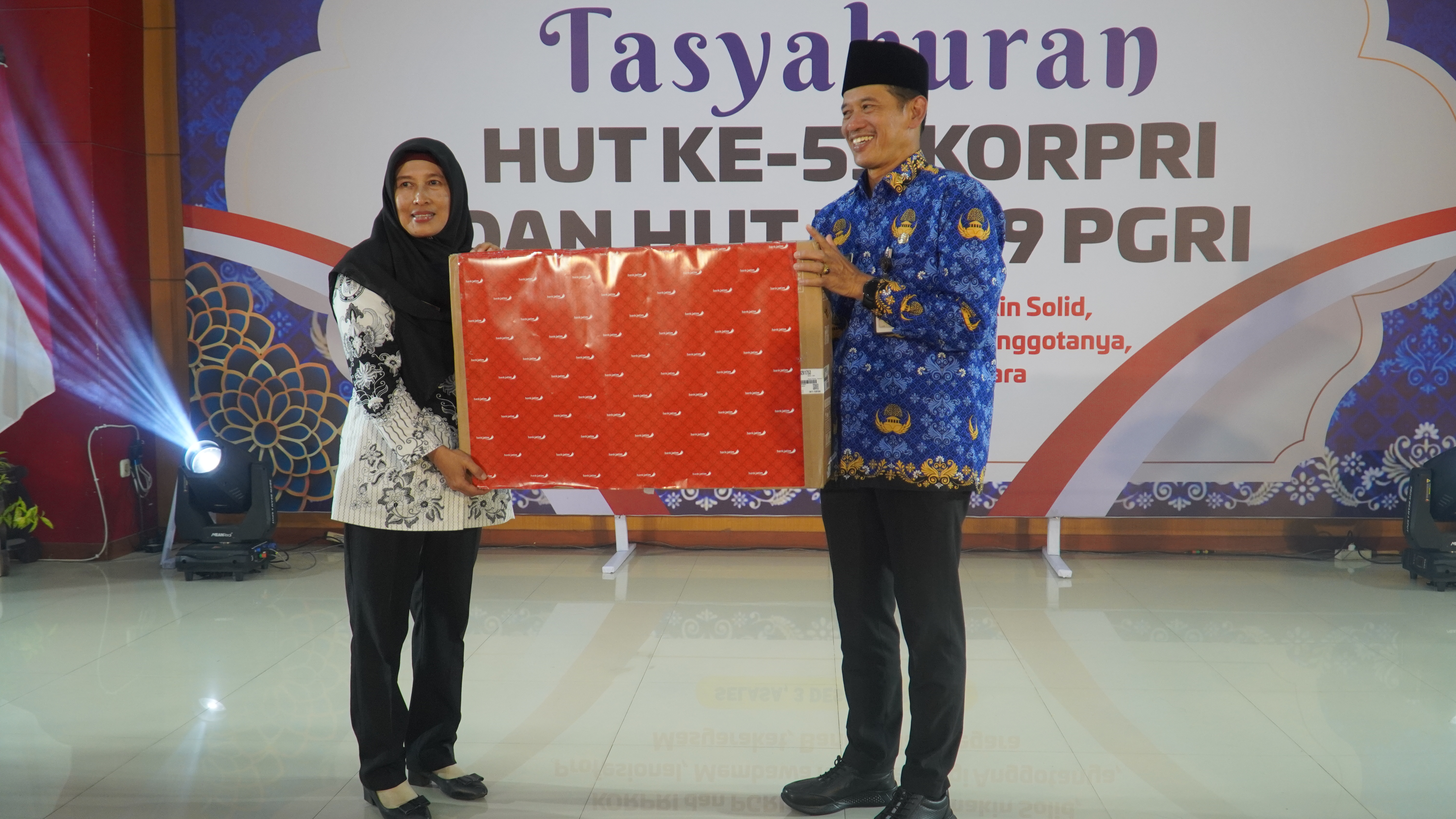 3 Desember 2024 -  Tasyakuran HUT Ke-53 KORPRI &amp;amp; HUT Ke-79 PGRI Kota Blitar Tahun 2024
