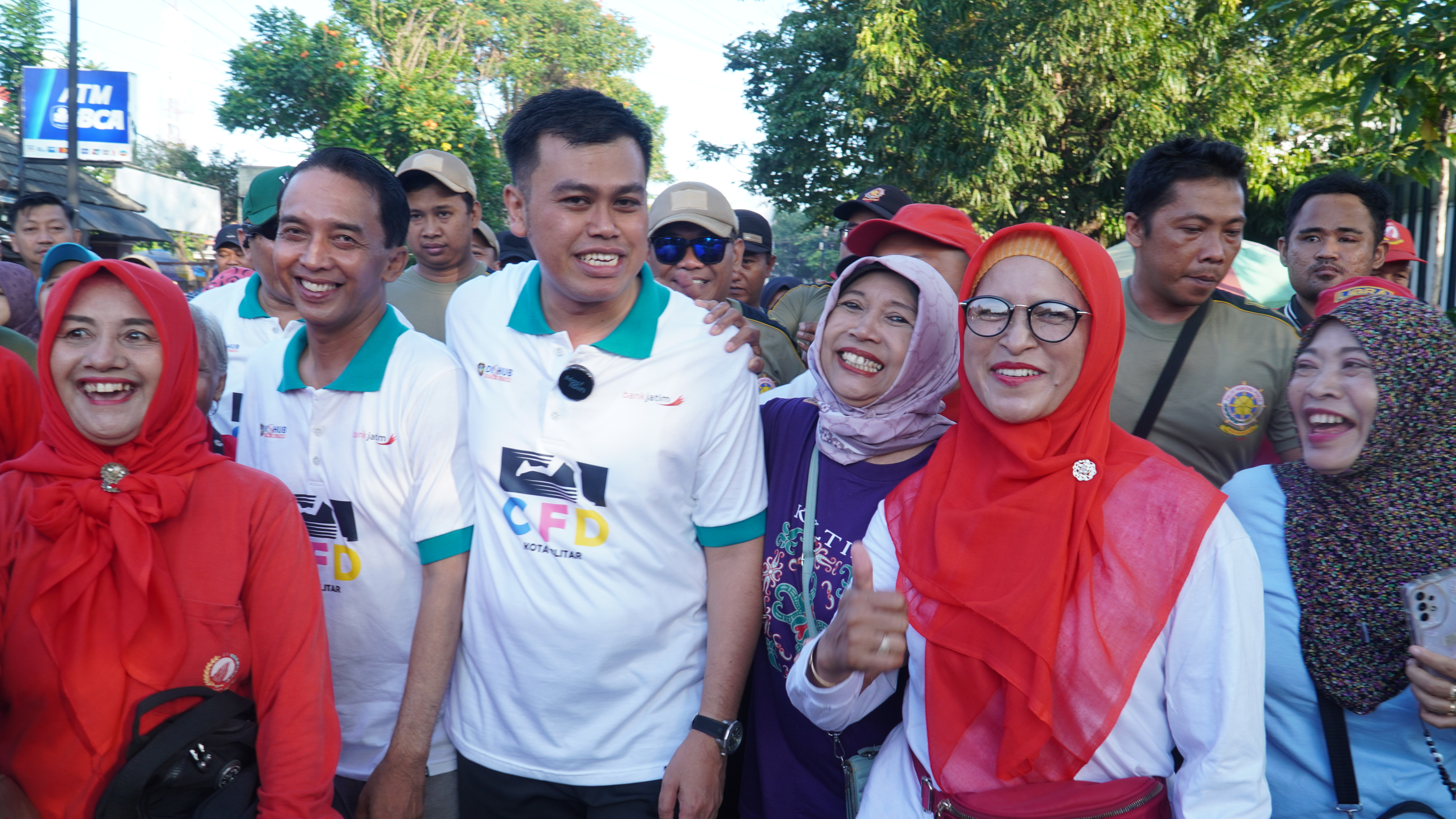 25 Mei 2025 - Launching CFD dan Gerakan Minggu Sehat (GEMAS) di depan Aloon - Aloon Kota Blitar