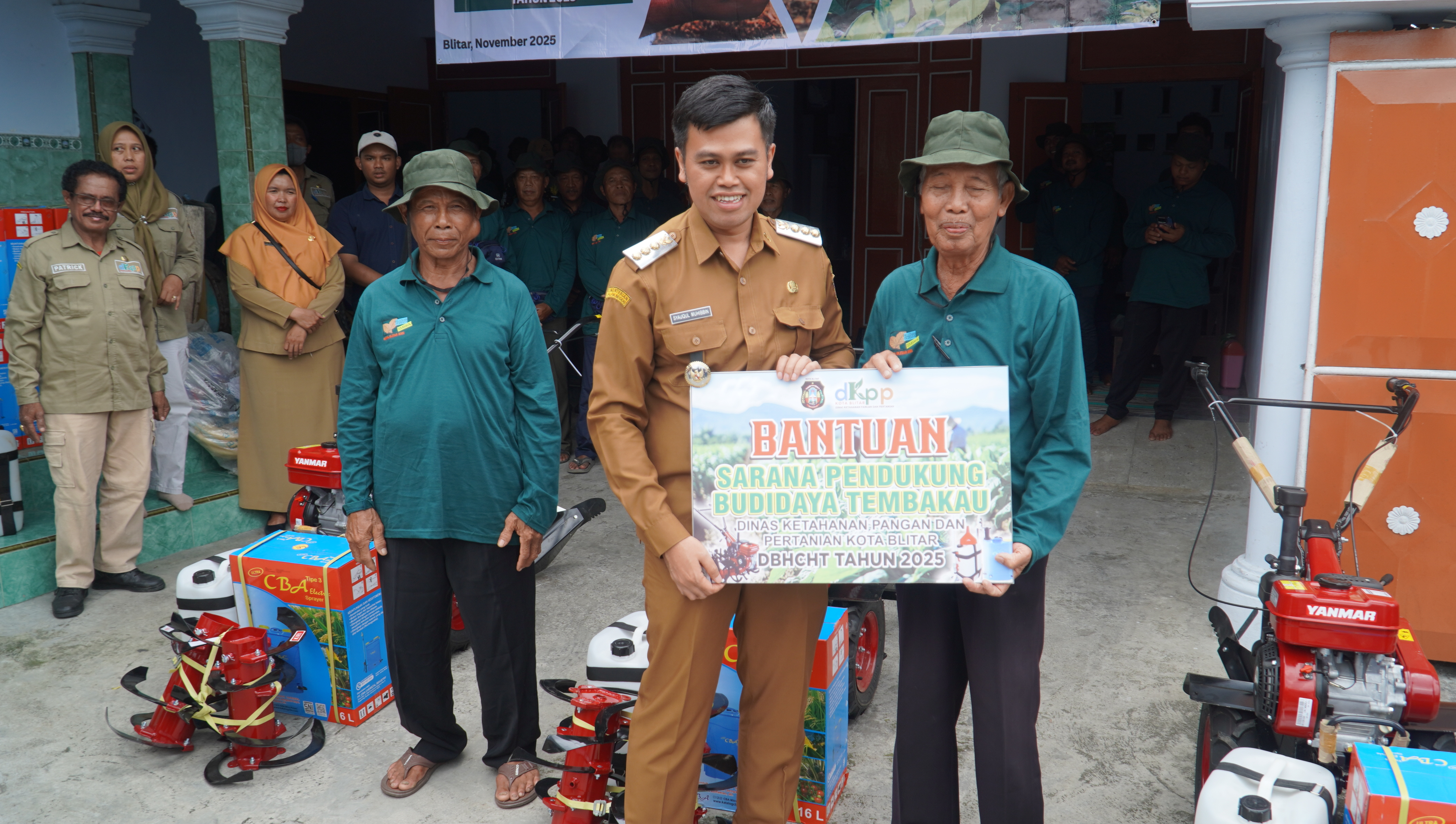 11 November 2025 - Pembukaan Pelatihan Budidaya Tanaman Tembakau di Rumah Bapak H.Buchori Kelurahan Ngadirejo