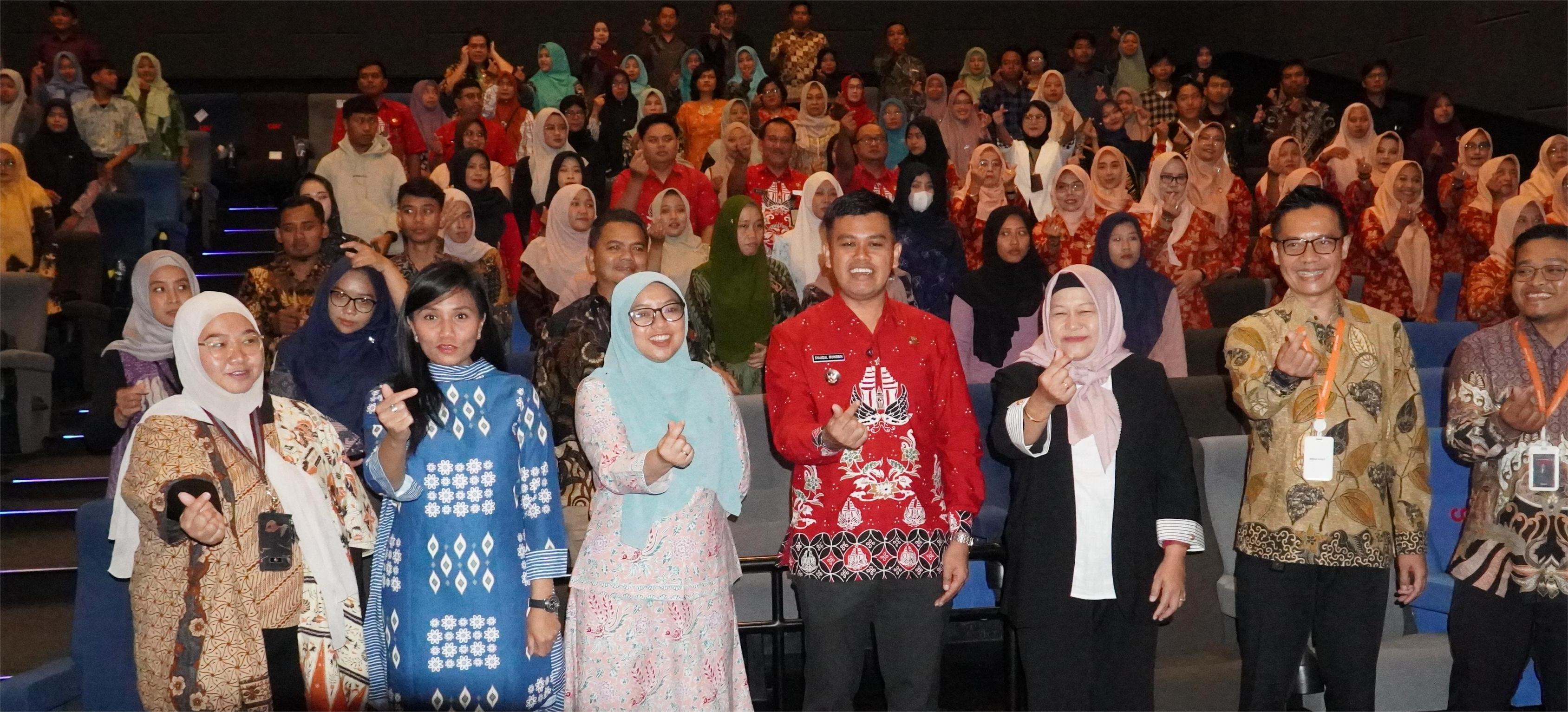 25 September 2025 - Pembukaan Seminar Literasi Keuangan di CGV Blitar Square