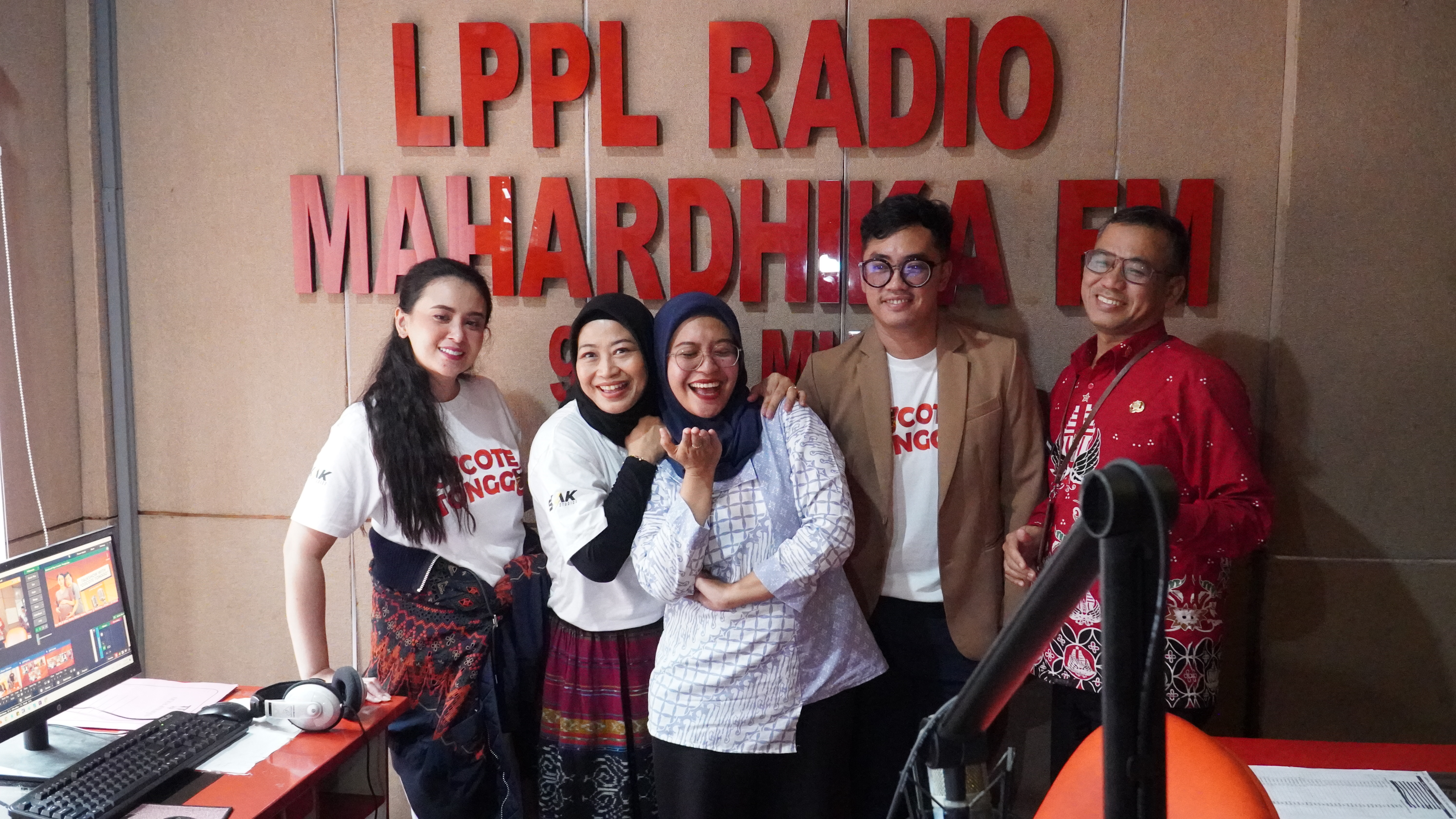 15 Mei 2025 - Talkshow AYU SITA Aktris Film &amp;quot;Cocote Tonggo&amp;quot; di Radio Mahardika