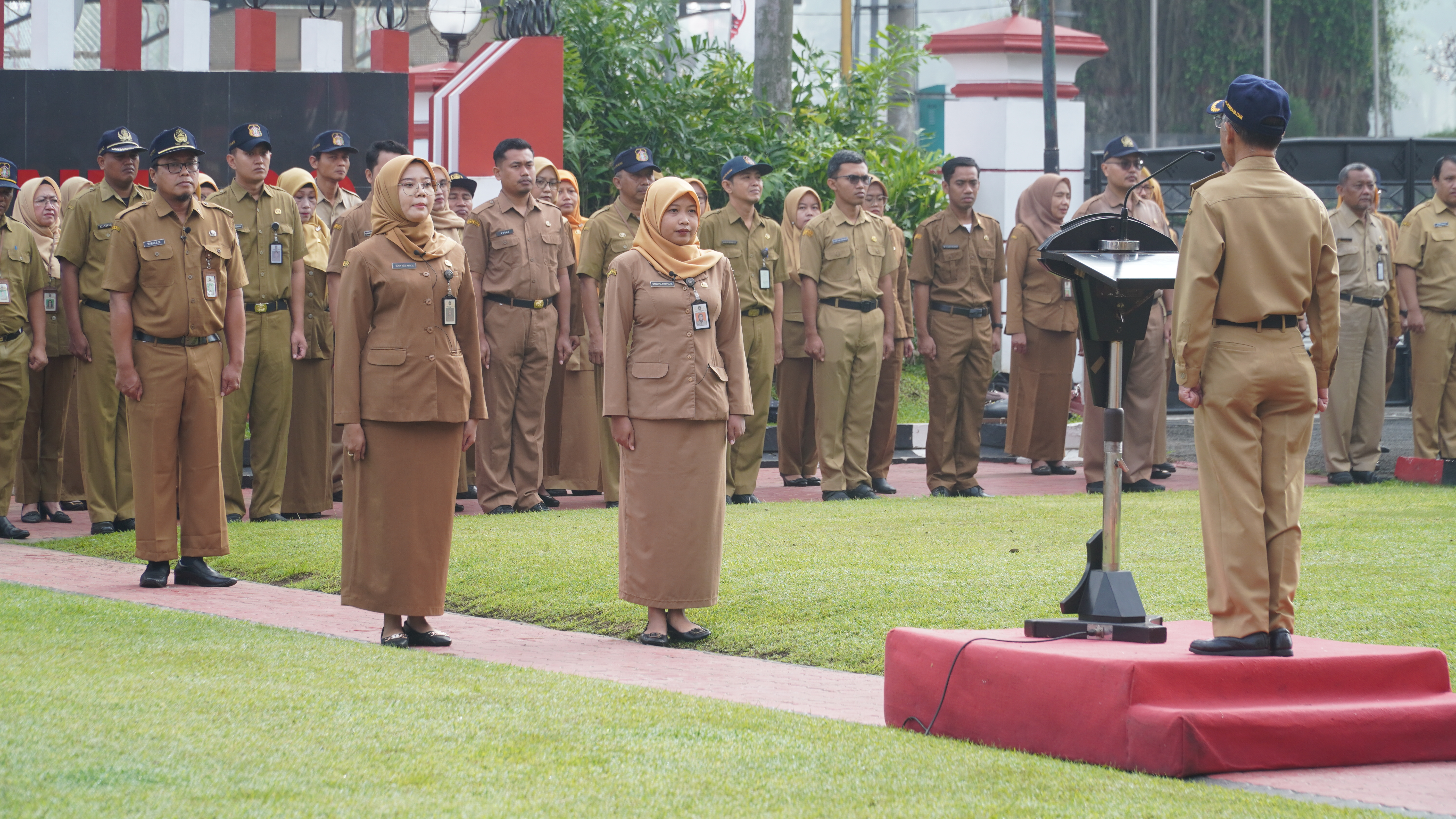 26 Mei 2025 - Apel Gabungan ASN PEMKOT BLITAR ( RSUD MARDI WALUYO)