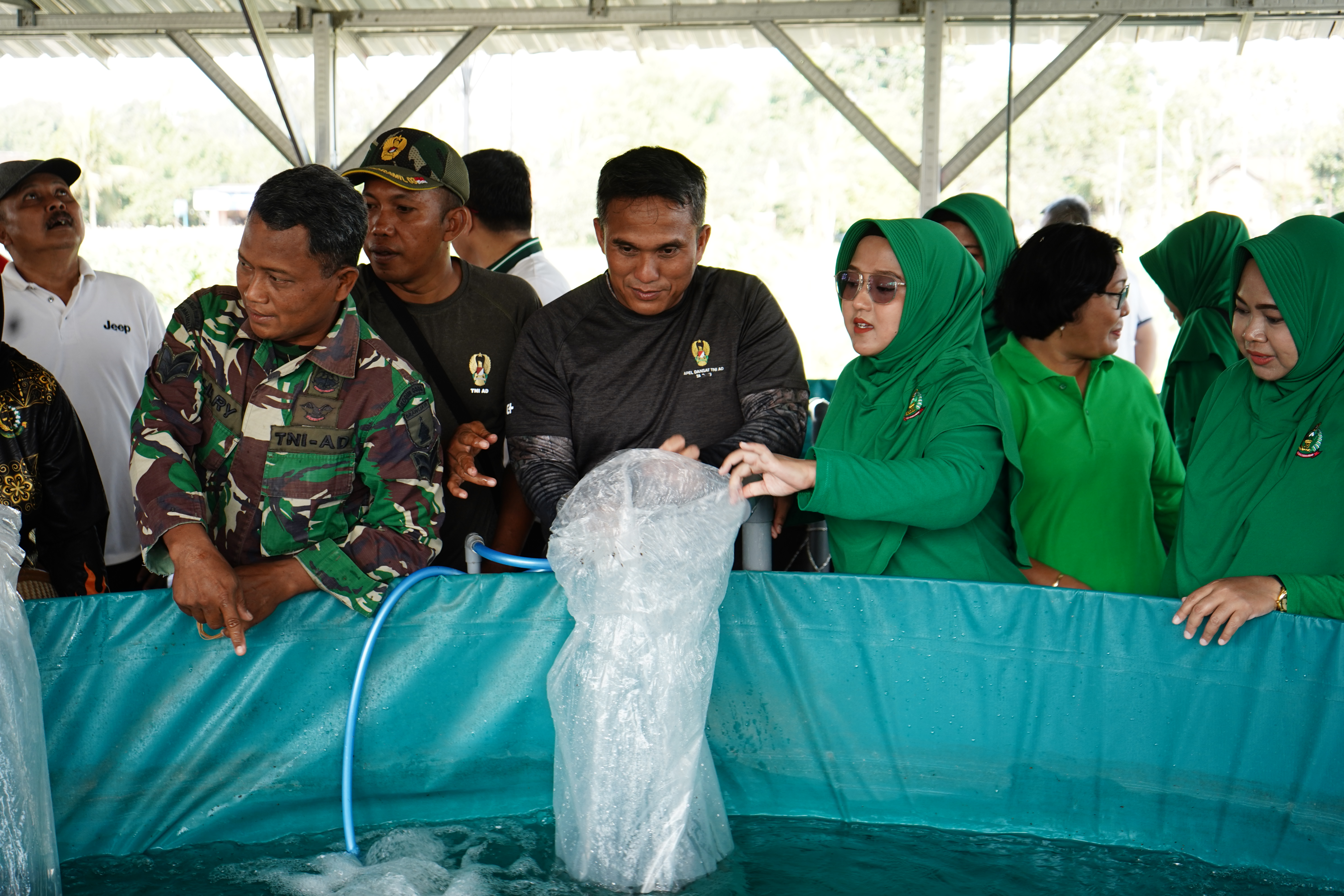 10 Oktober 2025-Senam &amp;amp; Penanaman Pohon bersama Kodim 0808 Blitar di Lahan Ketahanan Pangan KompiProduksi Kodim 0808 Dandong Srengat