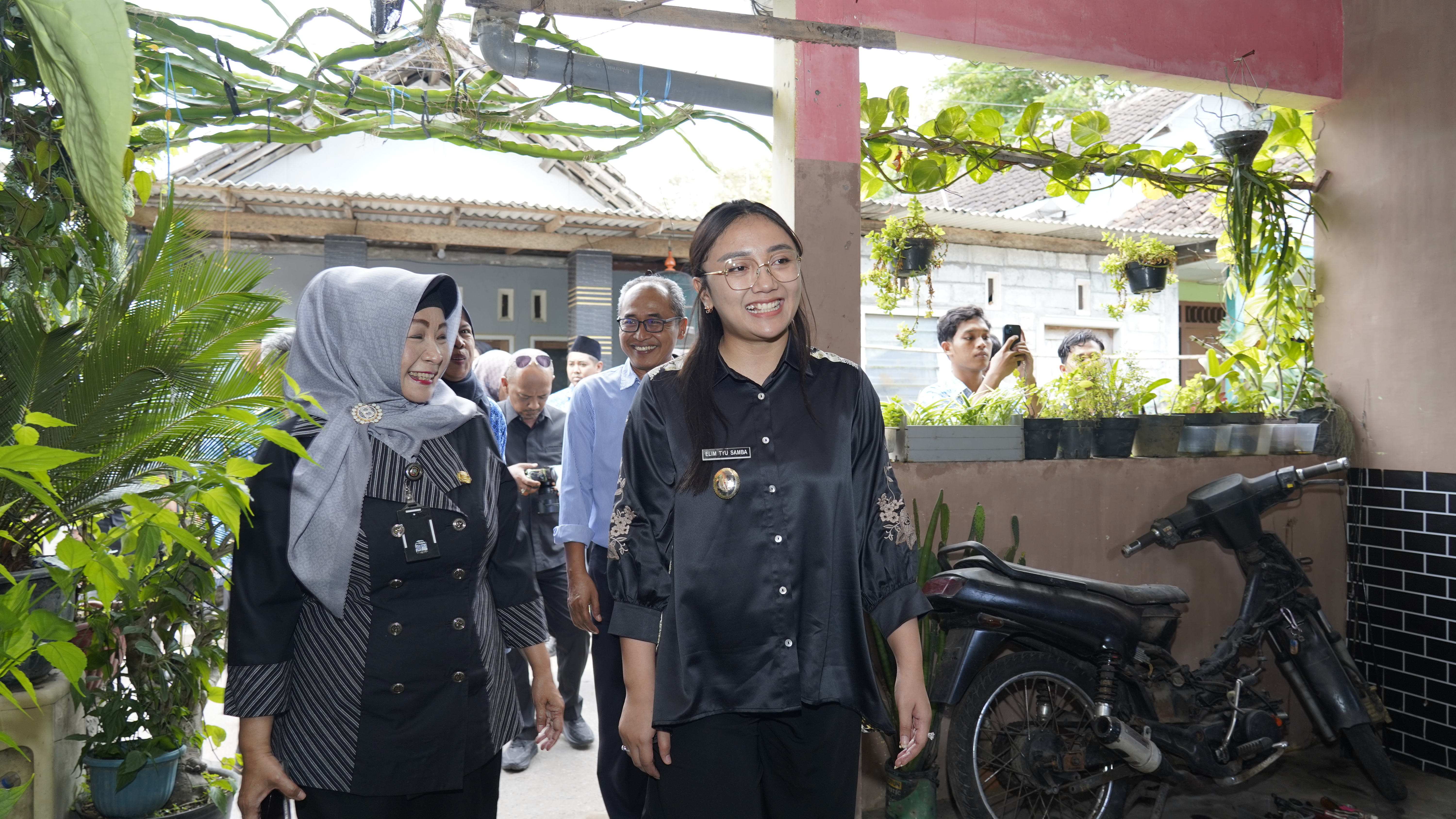 Oktober 2025 - Penyerahan bantuan korban angin kencang di Jl.Sumatra, jl.Jawa &amp;amp;amp;amp;amp; Jl.Natuna