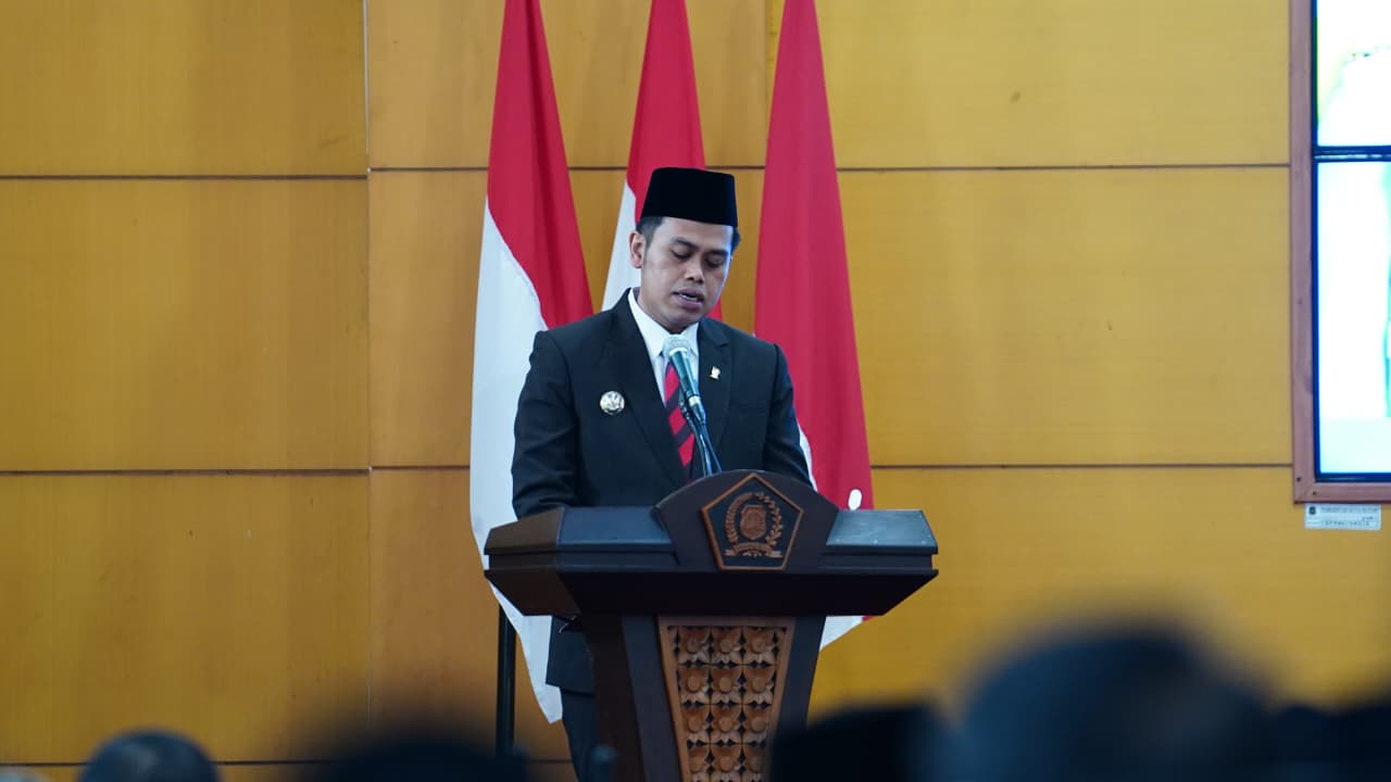 8 Desember 2025 - Rapat Paripurna DPRD
