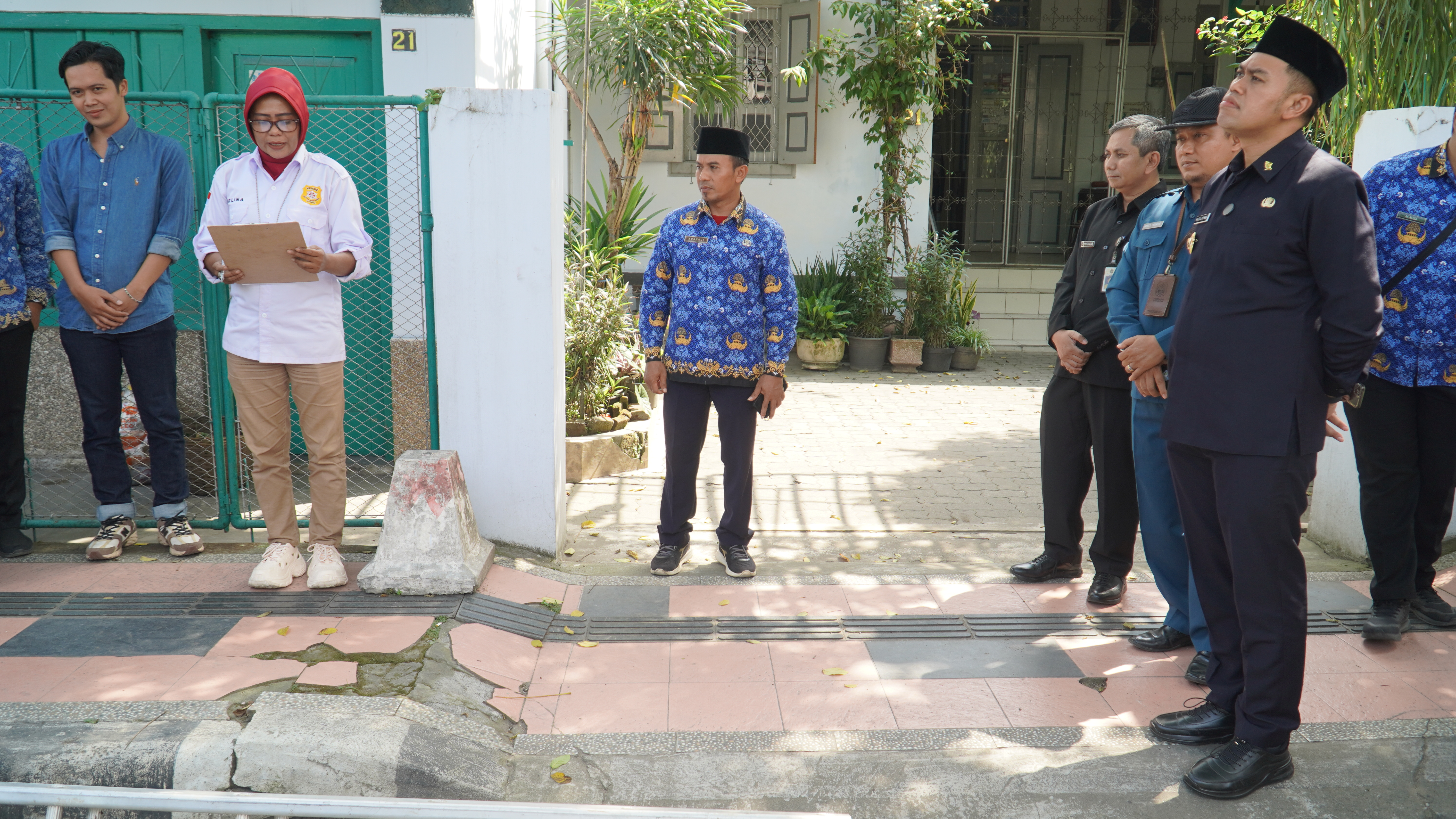 17 Juli 2025-Monitoring Penyegelan Fiber Optik Tak Berizin di Jl. dr.Wahidin, dan Jl.dr.Soetomo