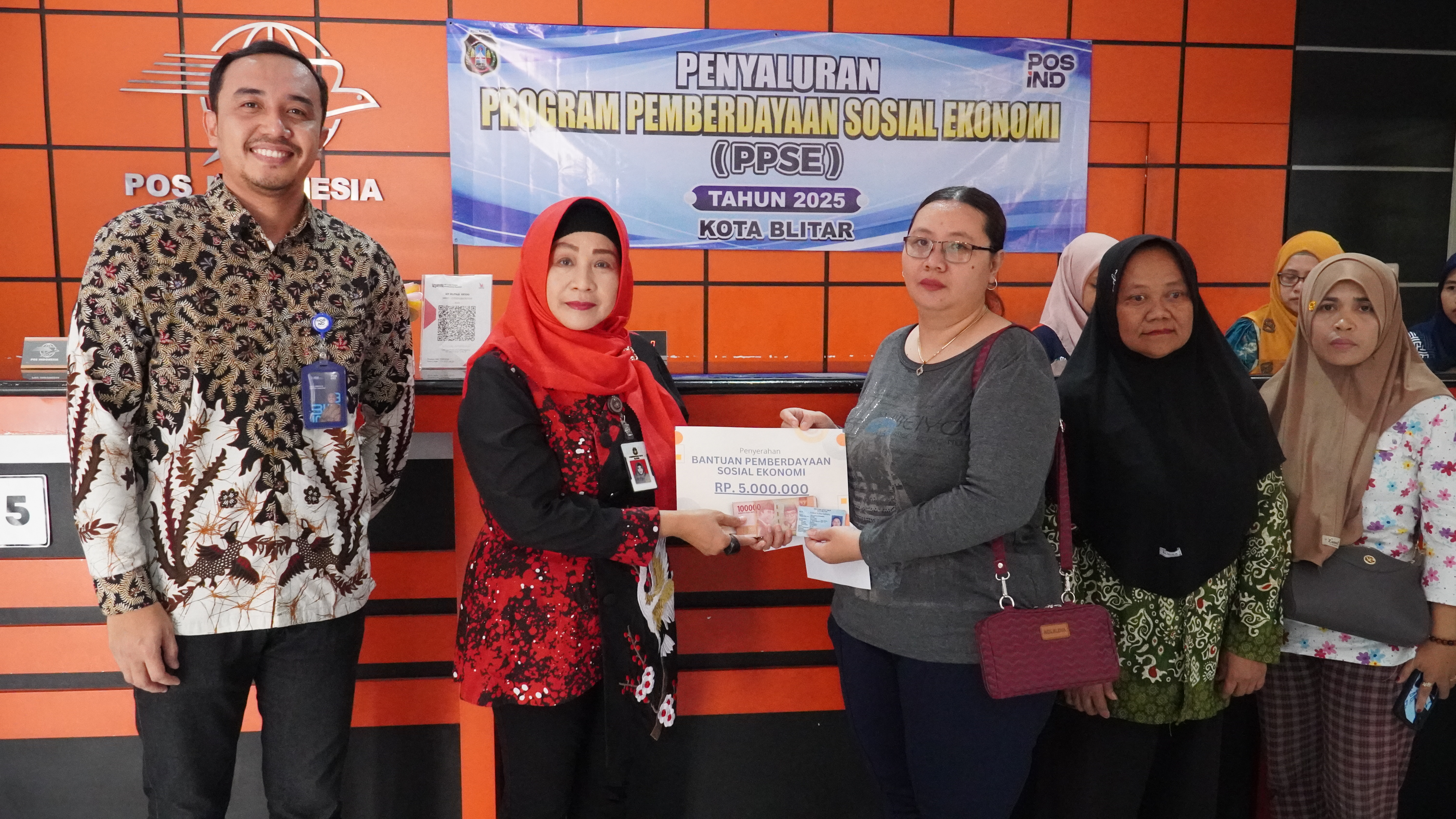23 Mei 2025 - Penyaluran Program Pemberdayaan Sosial Ekonomi (PPSE) Tahun 2025 di Kantor Pos Blitar